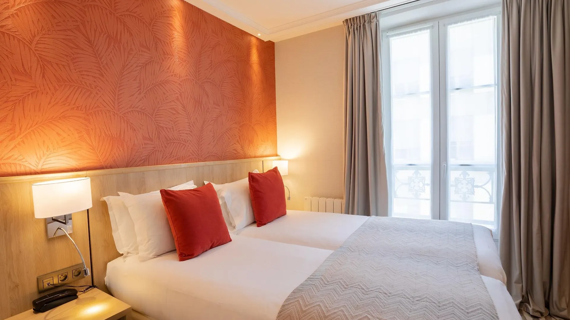 Lyon Bercy 3* Париж